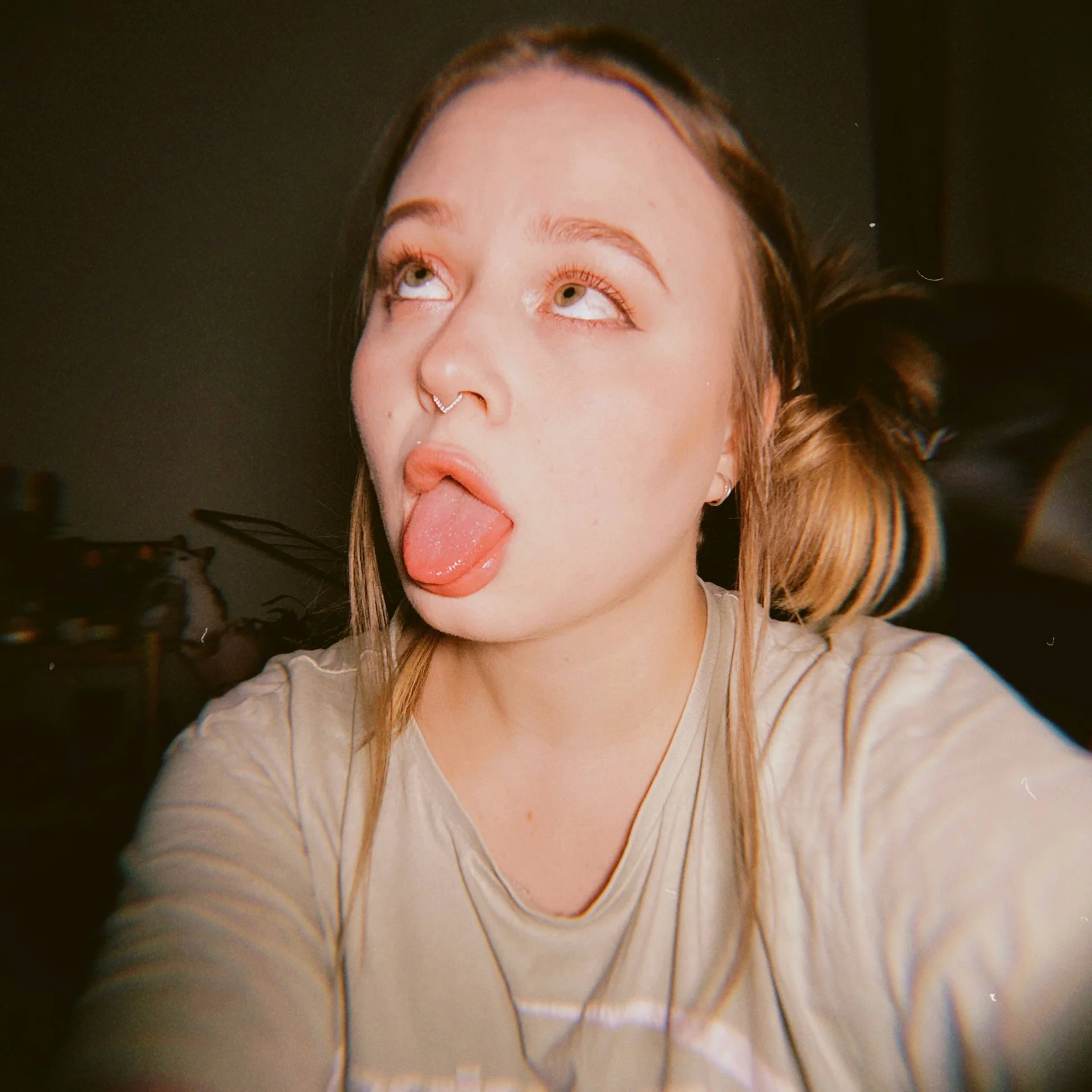 XXX Porn Photo of Nude low_signal 2