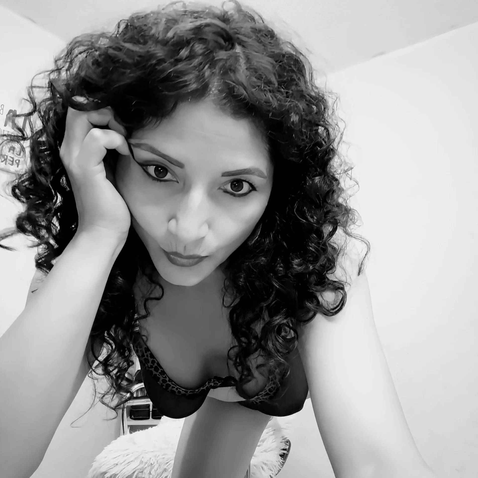 XXX Porn Photo of Nude arianna_ros3 17