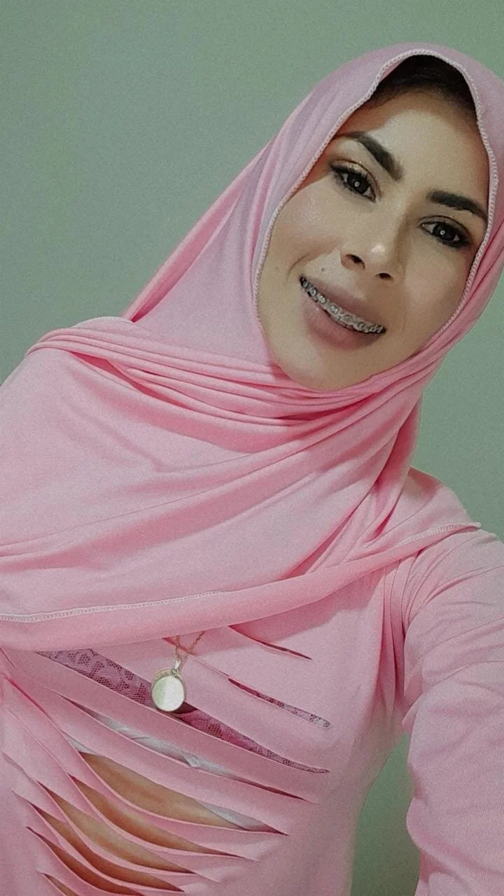 XXX Porn Photo of Nude alia_bashar 3