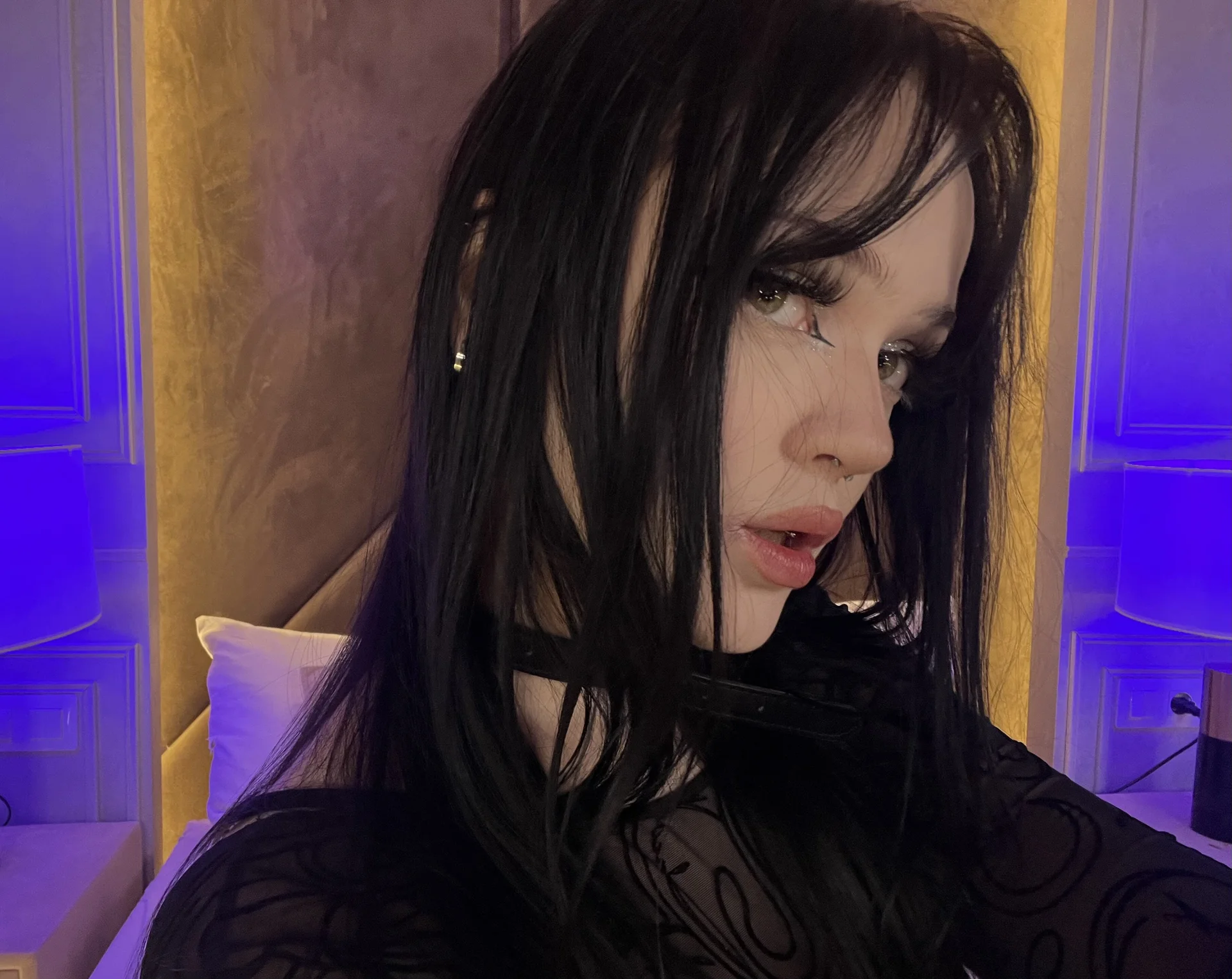 XXX Porn Photo of Nude PorcelainAnora 40