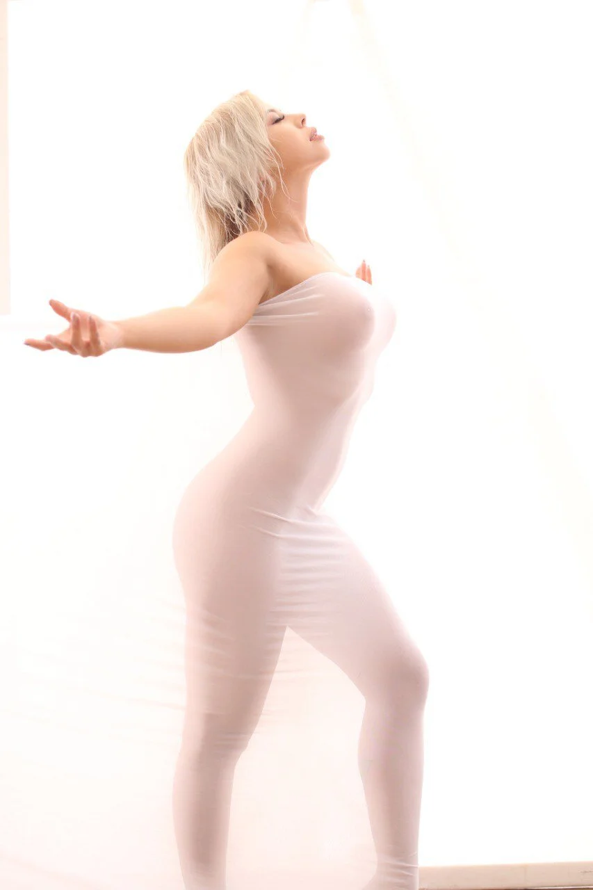 XXX Porn Photo of Nude RedLaraa 54