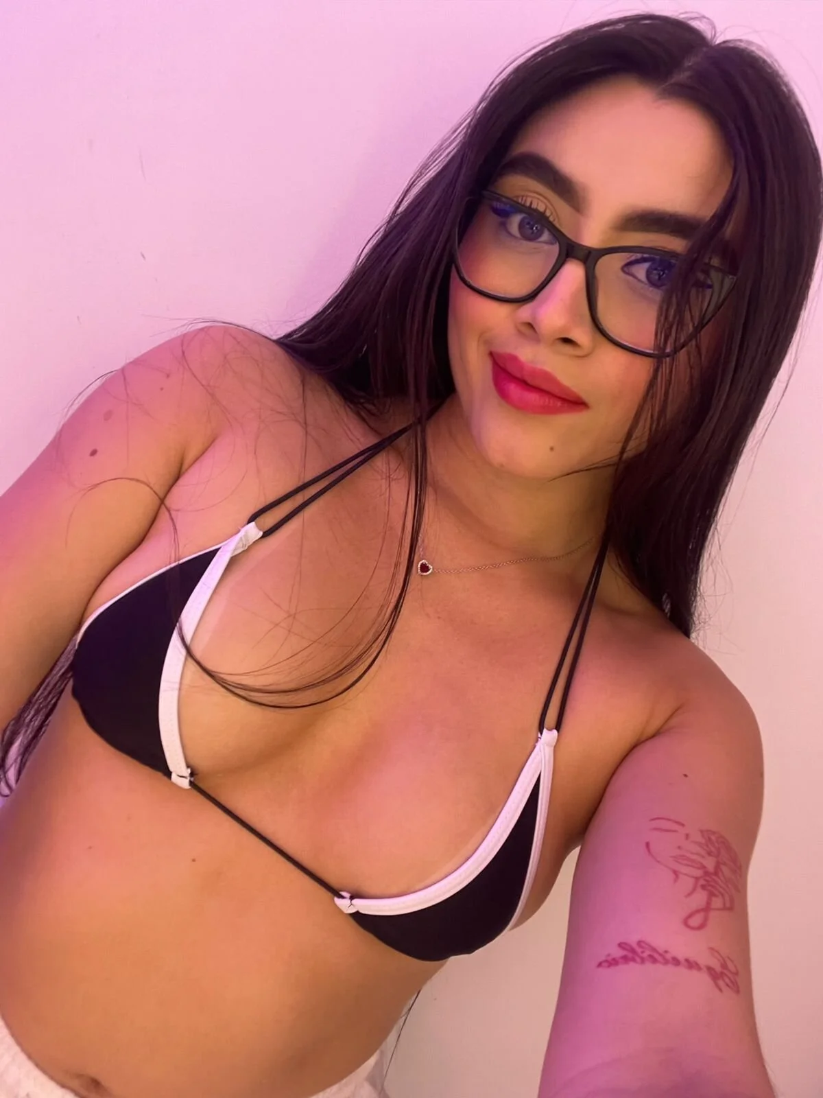 XXX Porn Photo of Nude angeline-777 255