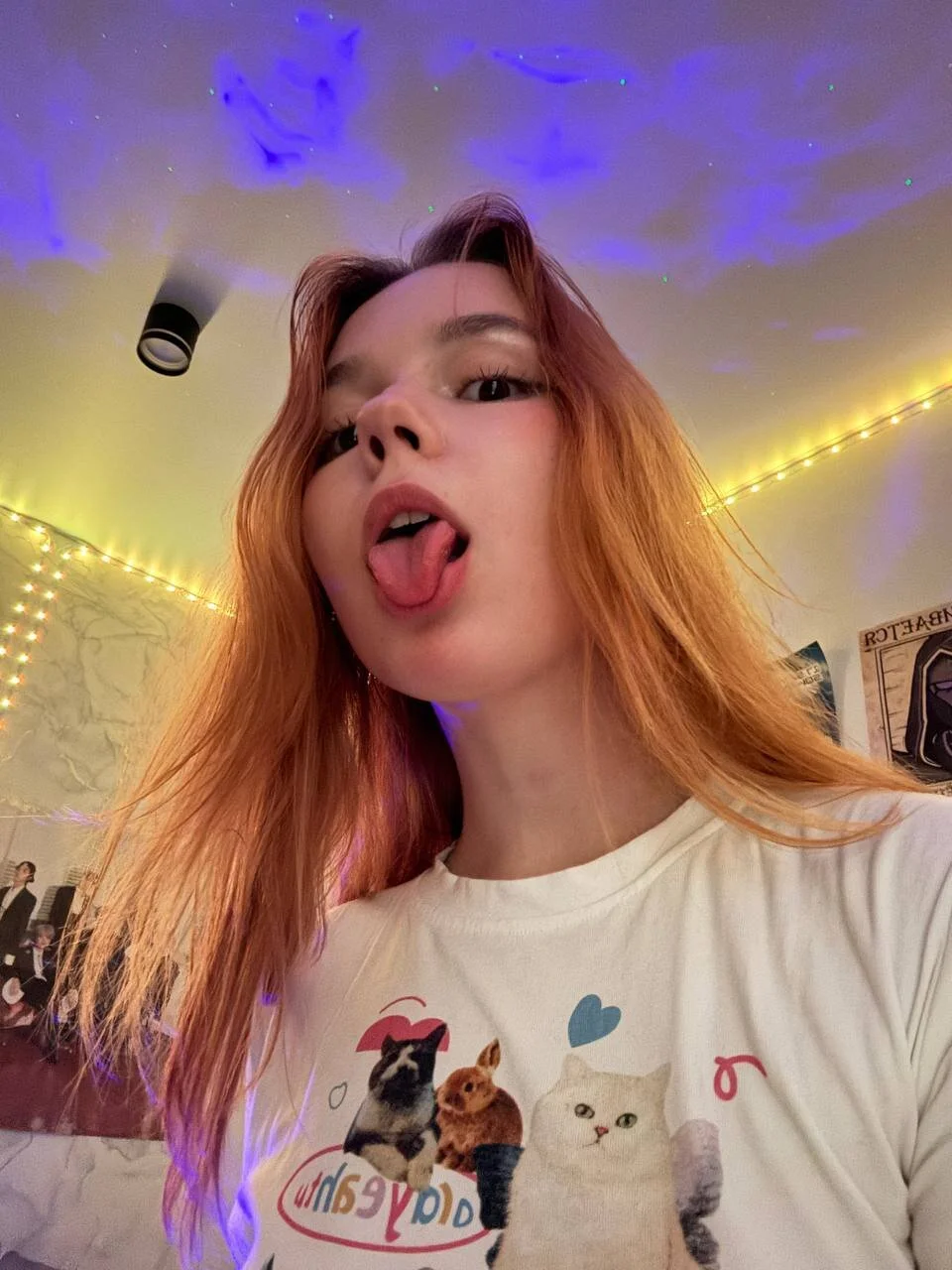XXX Porn Photo of Nude 812sunflowerinahat 26