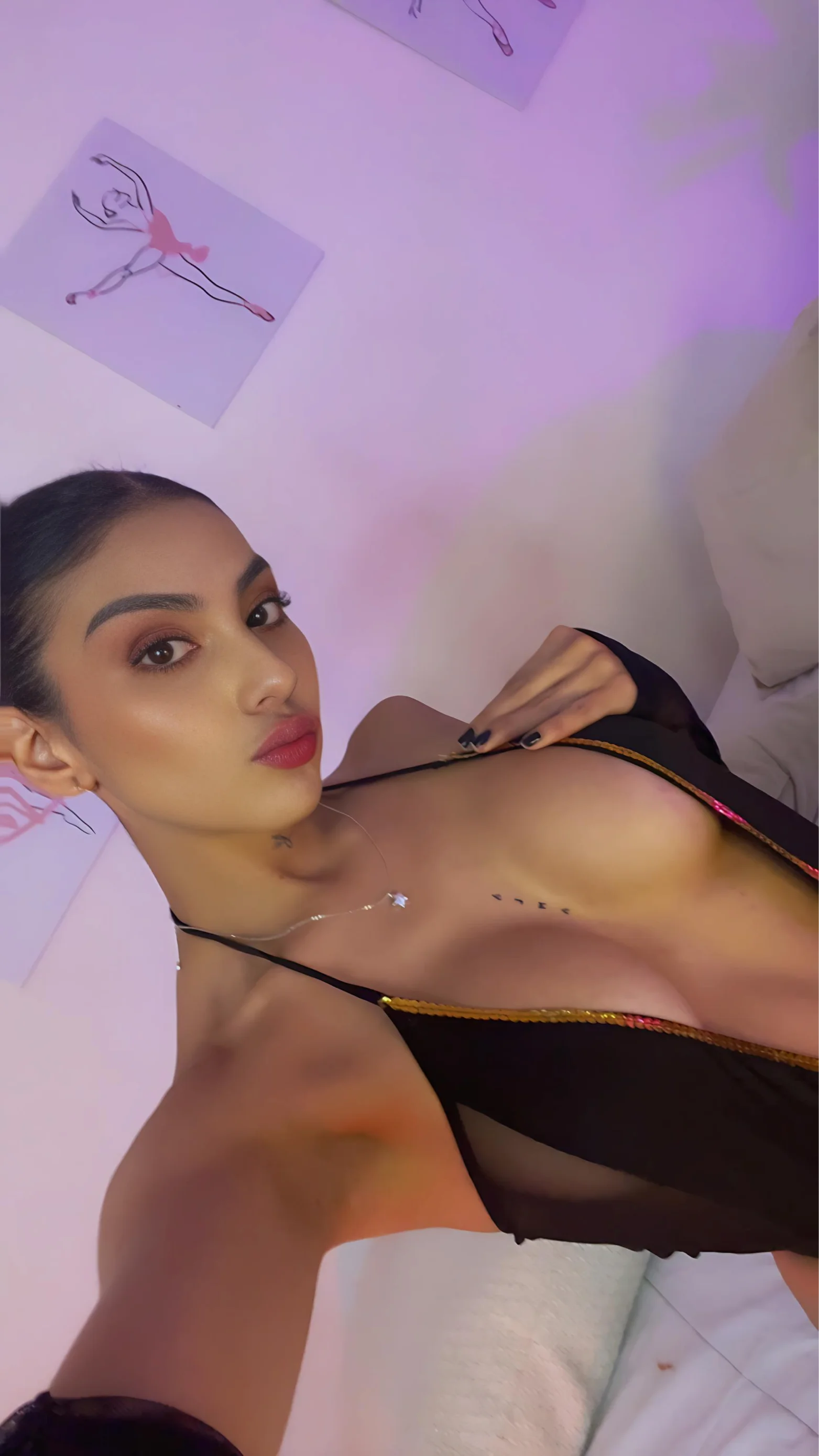 XXX Porn Photo of Nude BianncaRibeiro 4