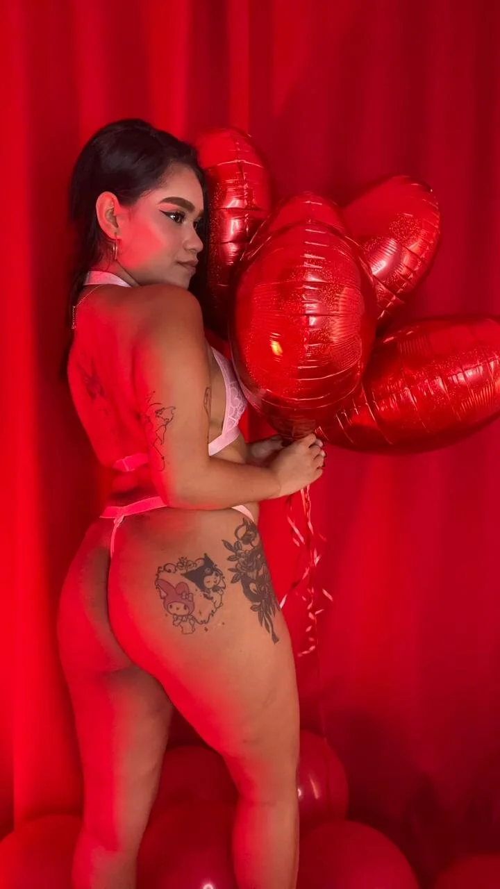 XXX Porn Photo of Nude coraline_v 22