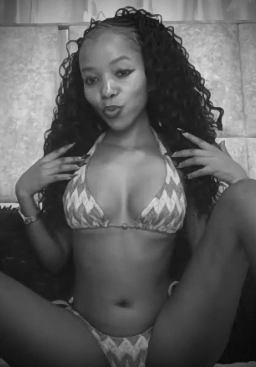 XXX Porn Photo of Nude sexy_smiley 9
