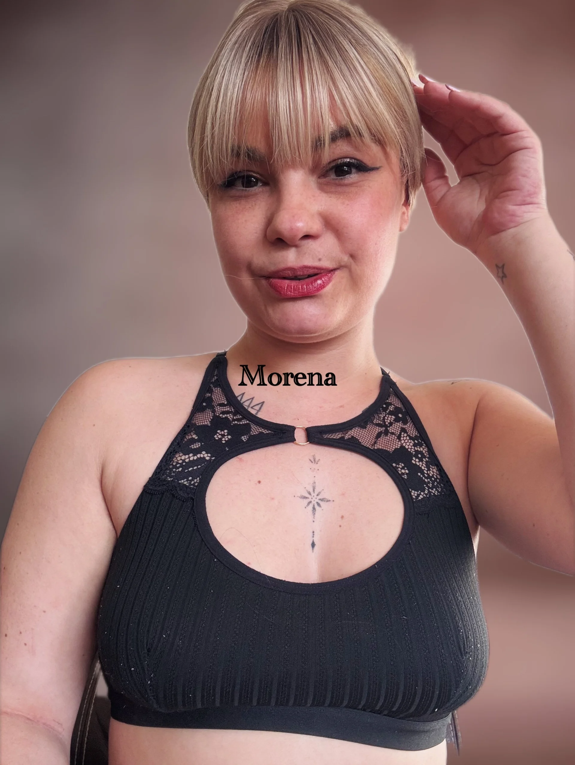 XXX Porn Photo of Nude Morena_B 3