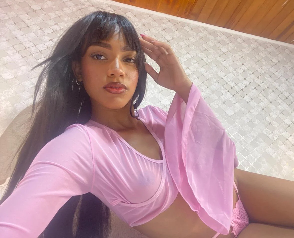 XXX Porn Photo of Nude aylacallowey 80