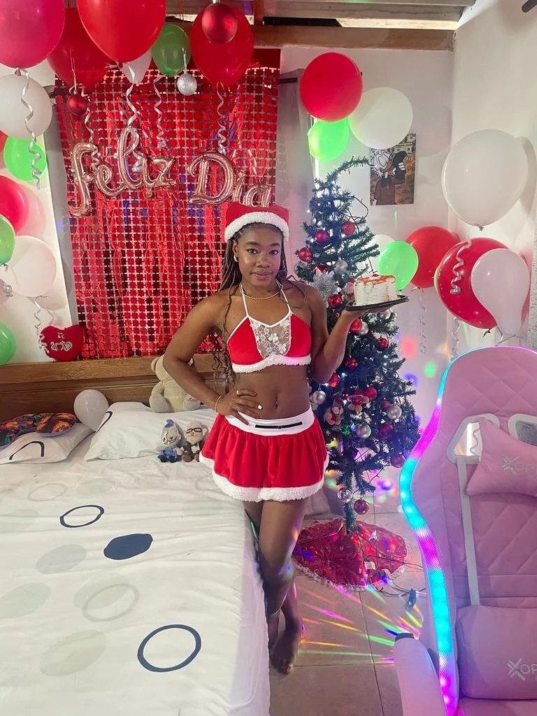 XXX Porn Photo of Nude _yisela_ 25