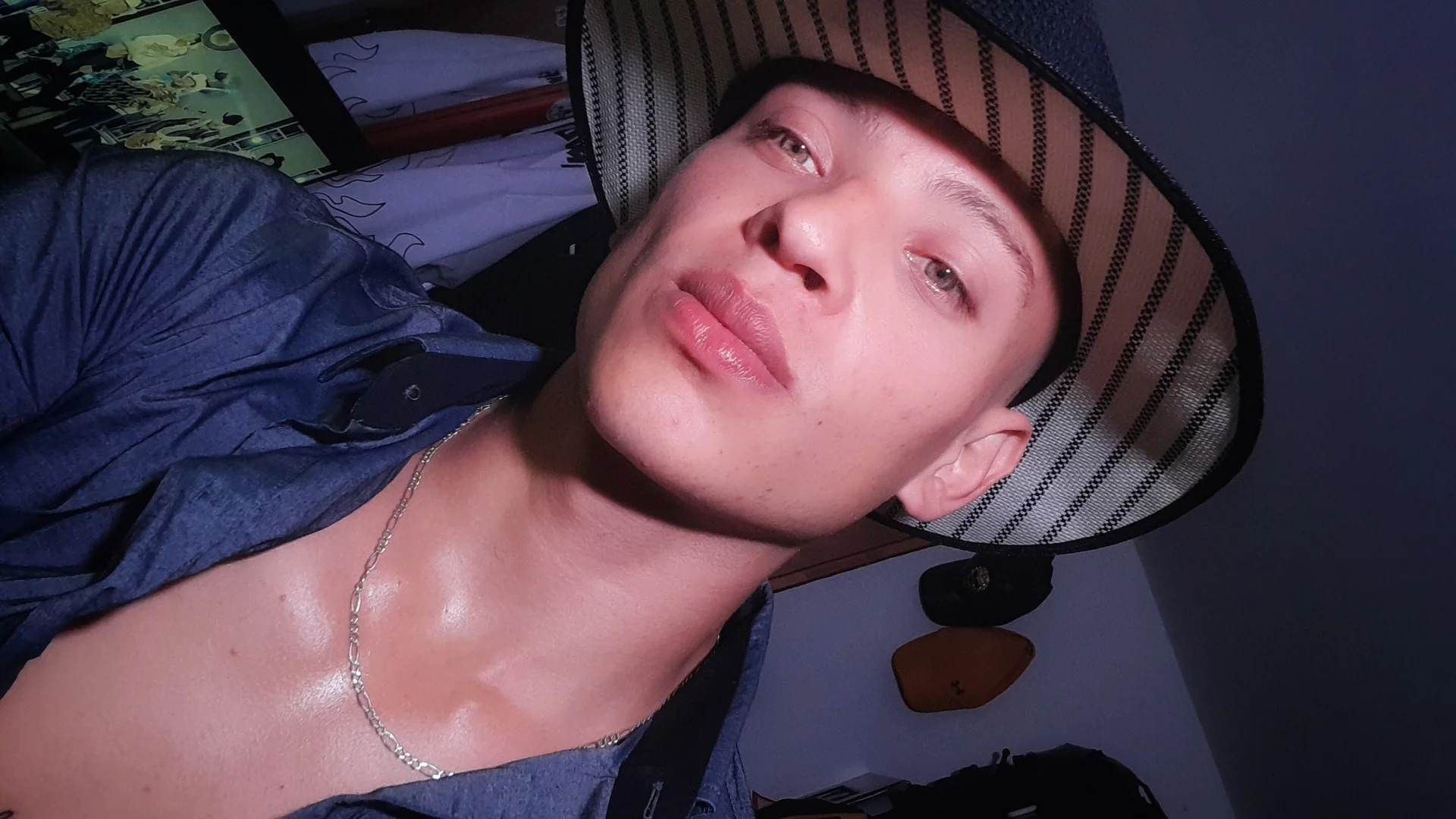 XXX Porn Photo of Nude AnderMagic 5