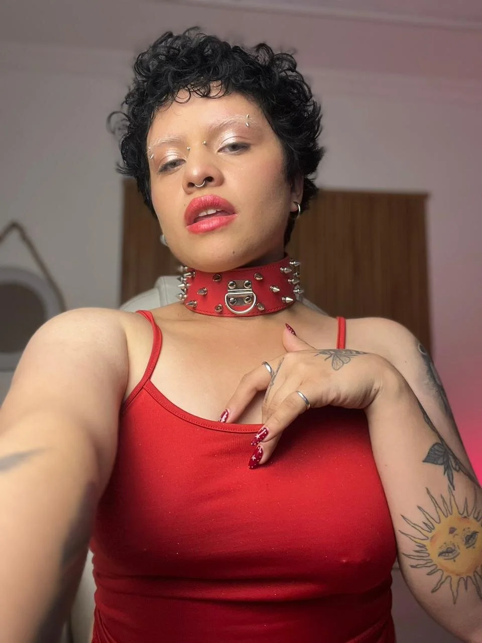 XXX Porn Photo of Nude Alaska_deluxe 300