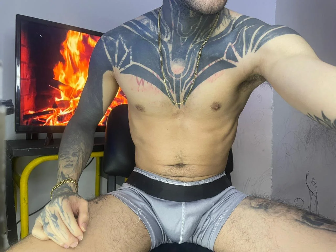 XXX Porn Photo of Nude BlackTattooKing 7