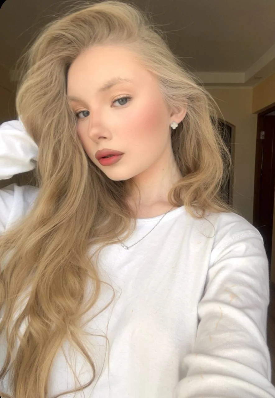 XXX Porn Photo of Nude CarolineNine 11