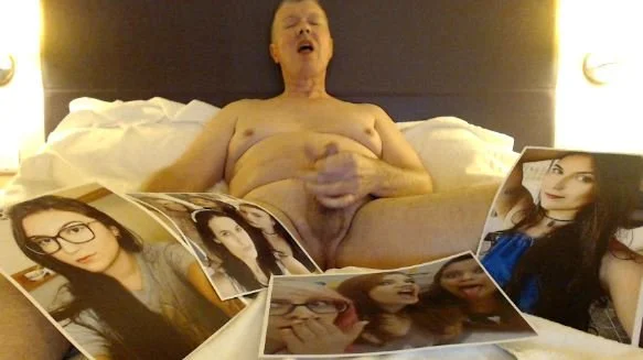 XXX Porn Photo of Nude cumboy 25