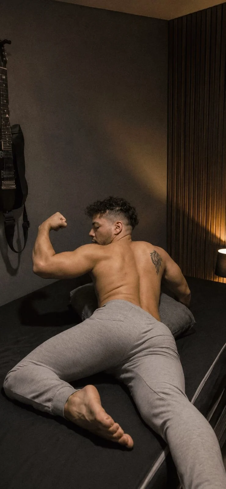 XXX Porn Photo of Nude OliverWyse 1