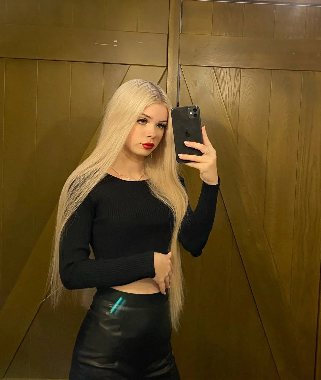 XXX Porn Photo of Nude Sinful_Alex 27