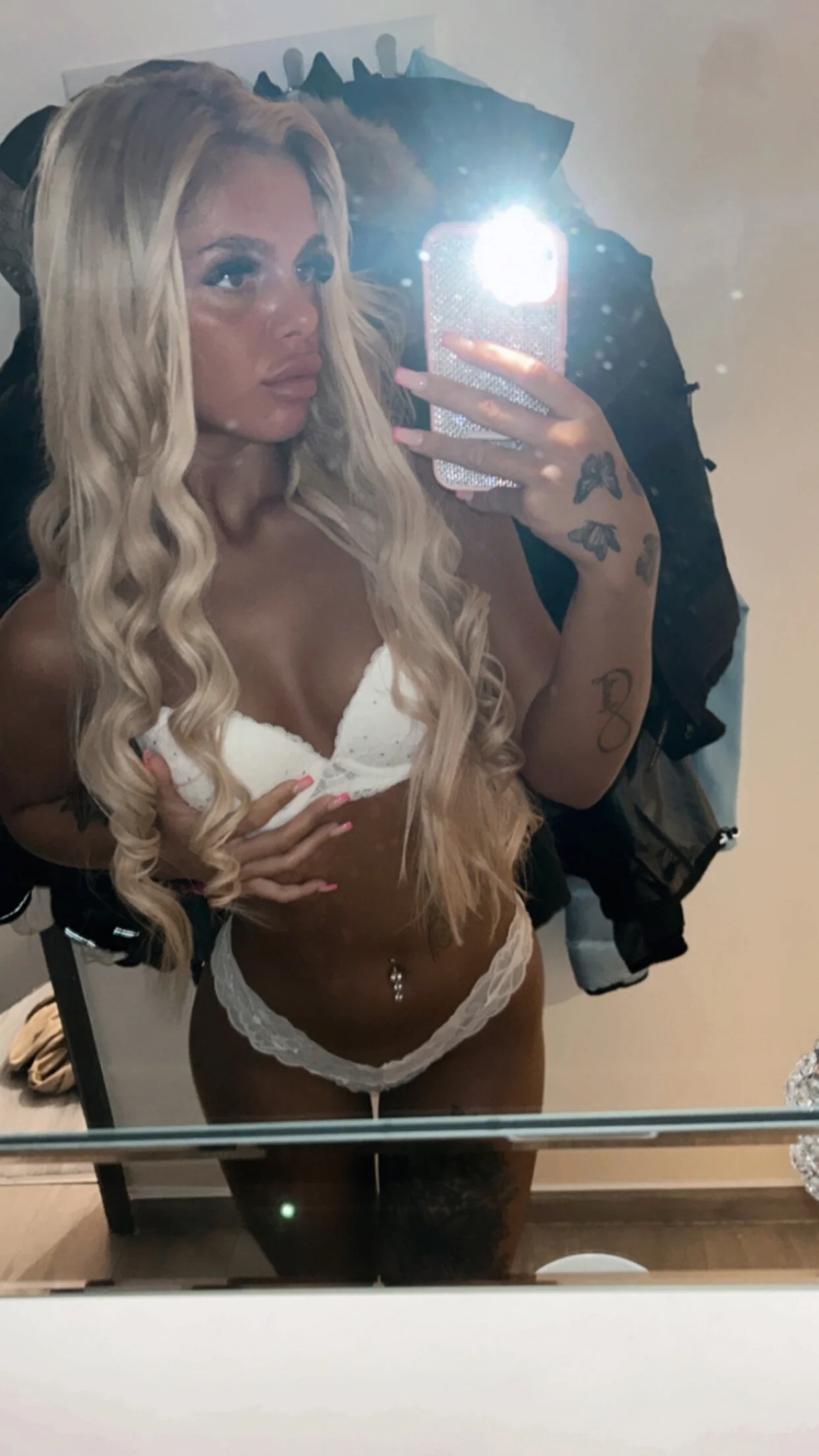 XXX Porn Photo of Nude Irish_BarbieMilfx 7