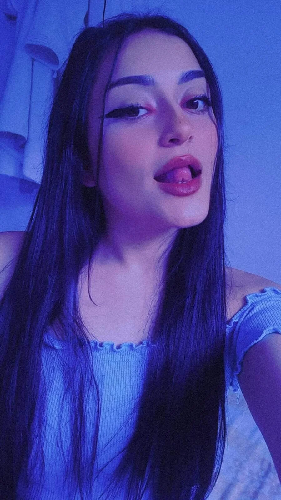 XXX Porn Photo of Nude Lucy_Williiams 4