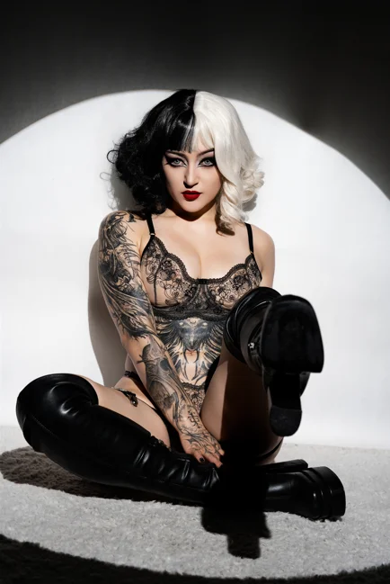 XXX Porn Photo of Nude Charlotte_Germanotta_ 97