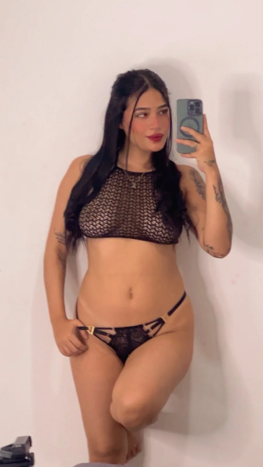 XXX Porn Photo of Nude laura_rouse_ 55