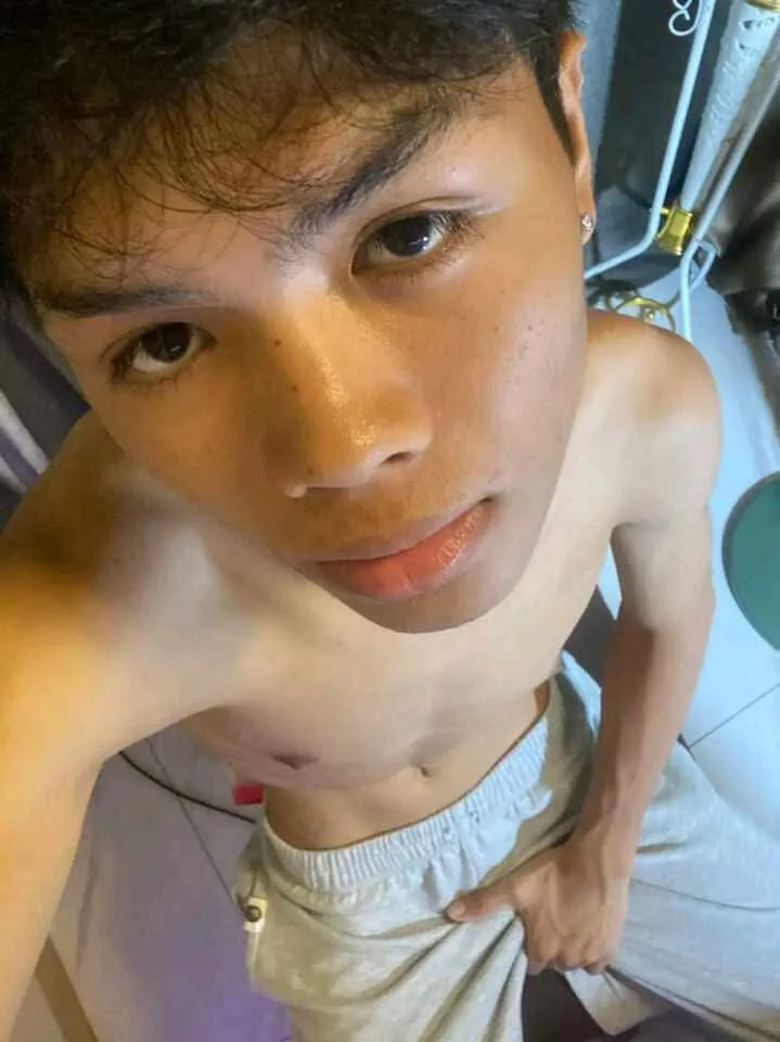 XXX Porn Photo of Nude sweetguy_forth 9