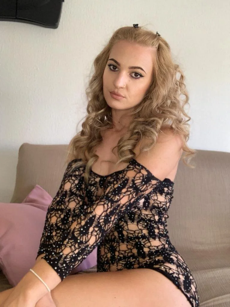 XXX Porn Photo of Nude Aryana1414 5