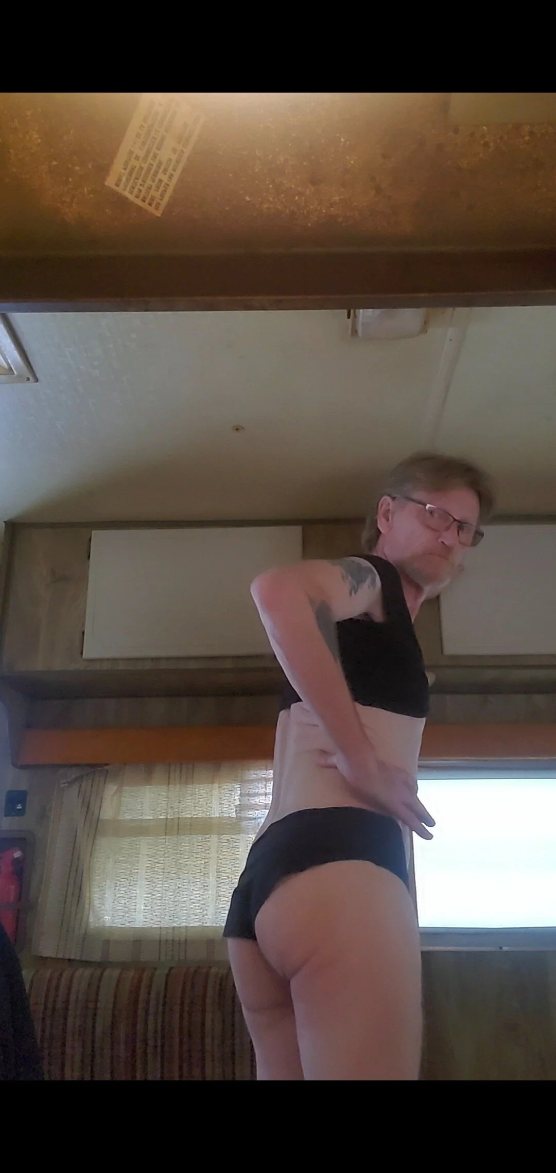 XXX Porn Photo of Nude Horneymalelooking 68