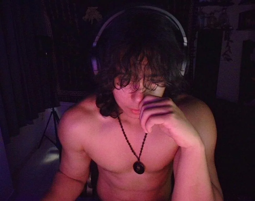 XXX Porn Photo of Nude kairozz 17