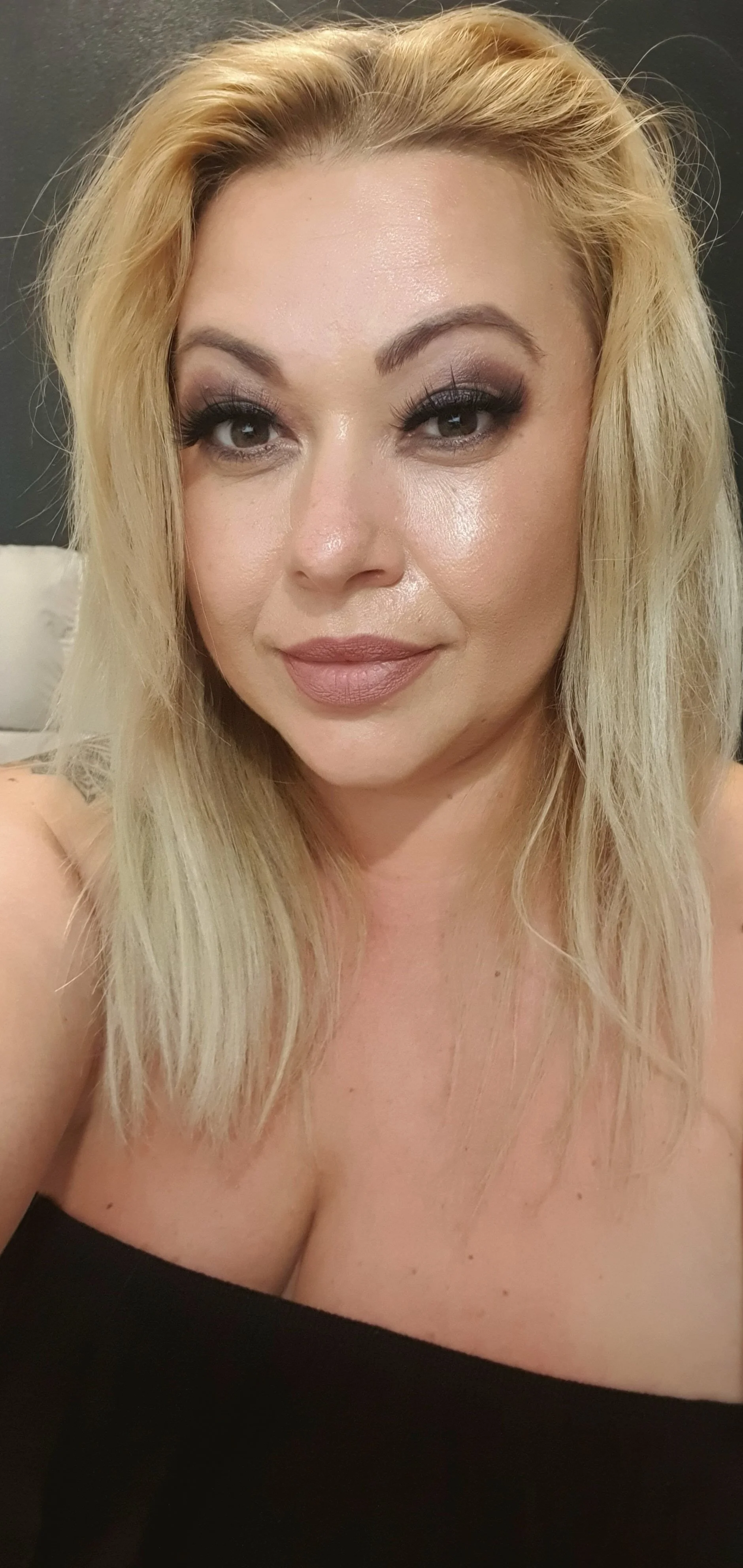 XXX Porn Photo of Nude emmamaturre 7