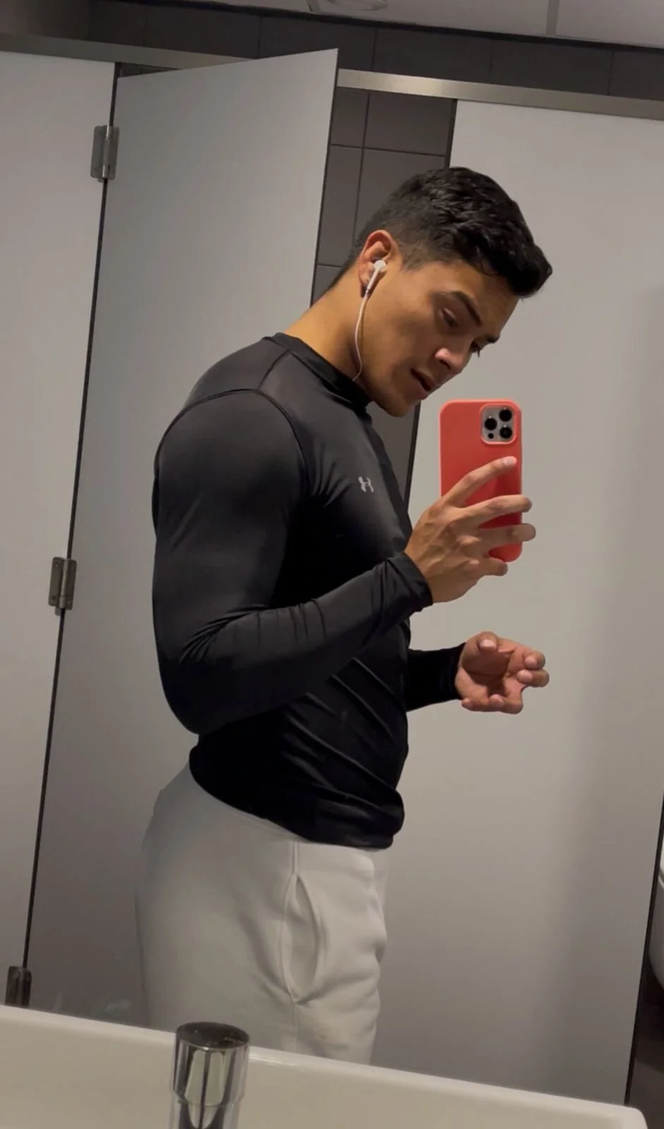 XXX Porn Photo of Nude danny_smith24 1