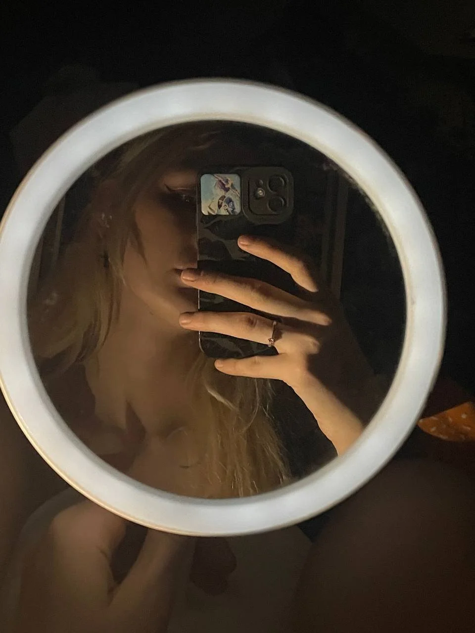 XXX Porn Photo of Nude LoraLanett 13