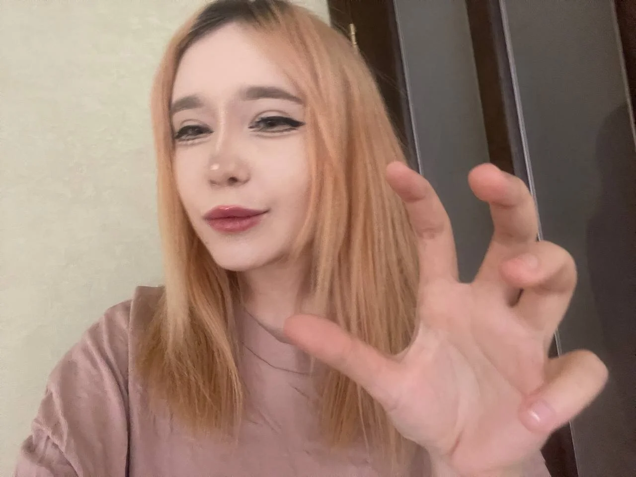 XXX Porn Photo of Nude Lina_Glow 1