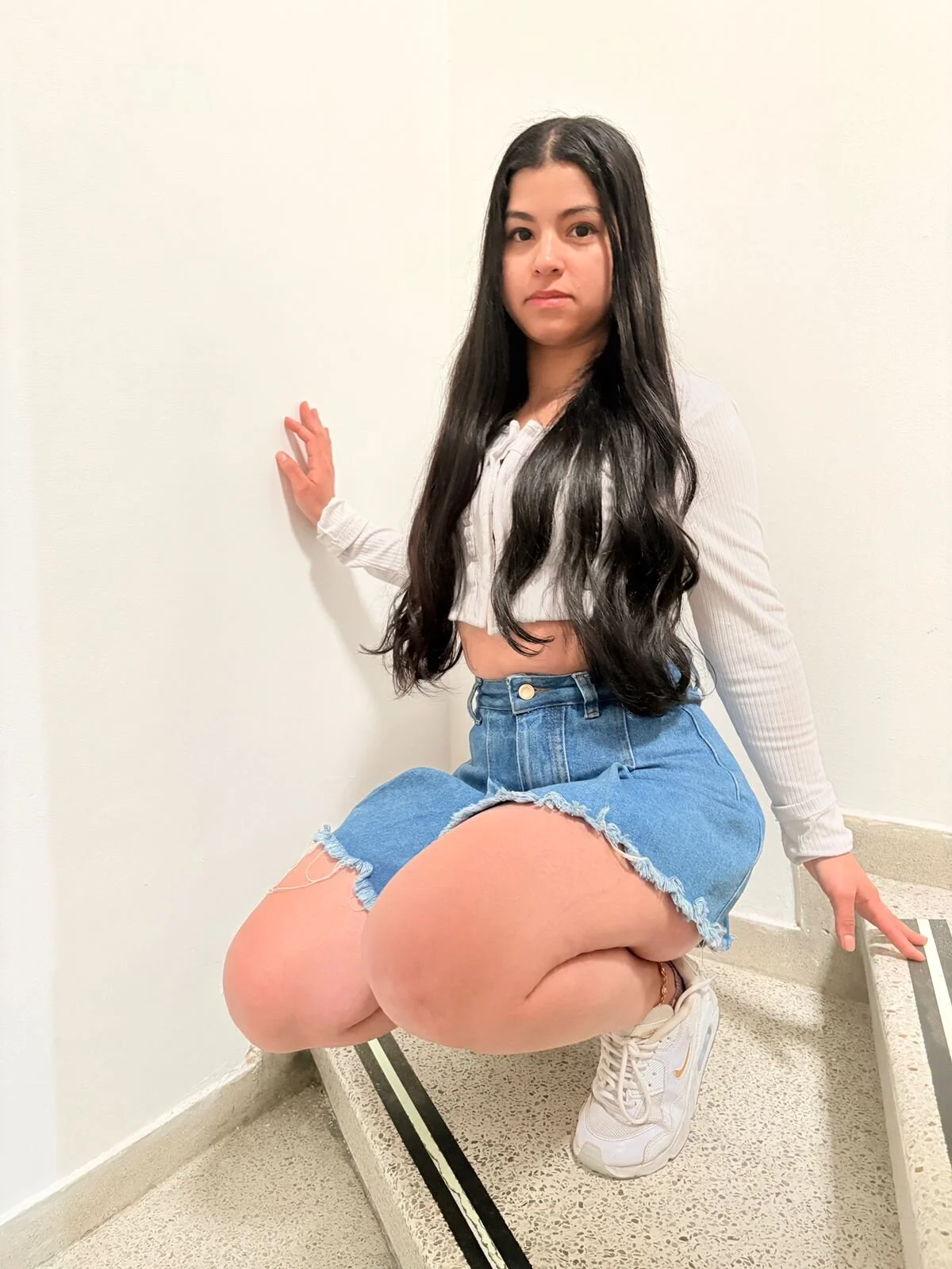 XXX Porn Photo of Nude Alysrous_Mar 1