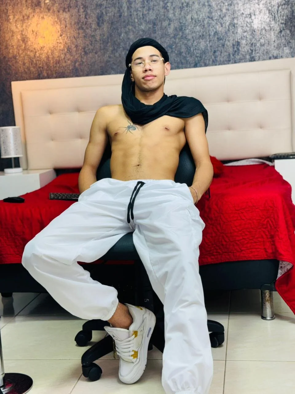 XXX Porn Photo of Nude Erick_Zhimerman 129