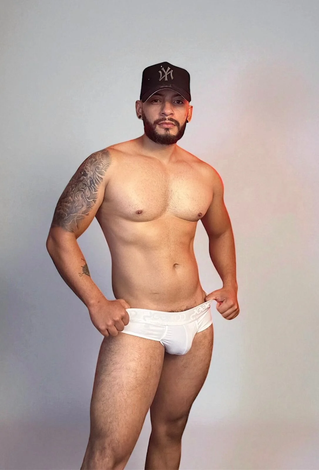 XXX Porn Photo of Nude Mike_savage3 20