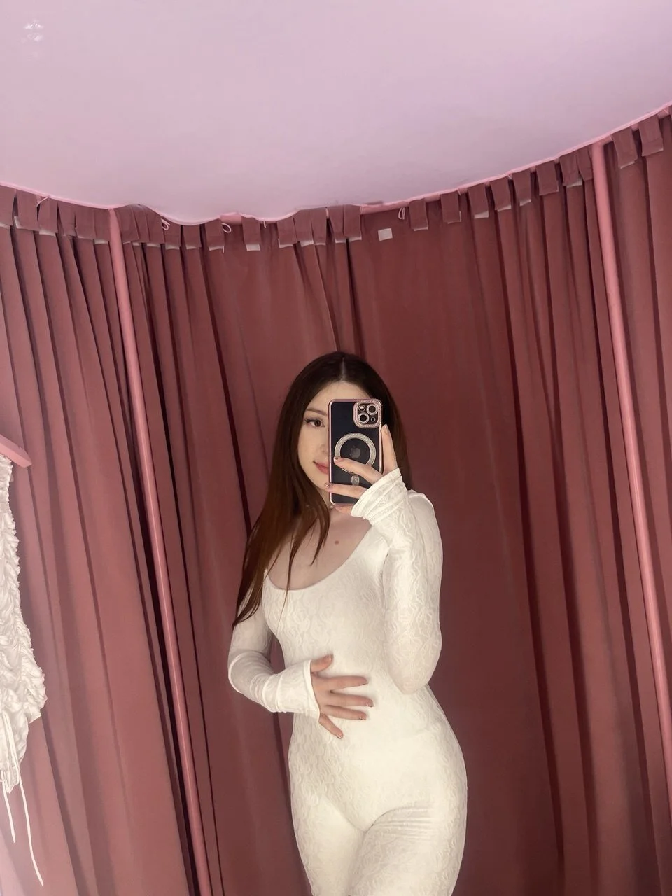 XXX Porn Photo of Nude holyhee 3