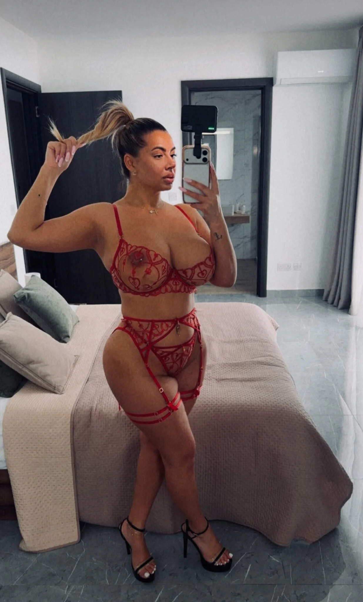 XXX Porn Photo of Nude MaryAnneOfficial 4