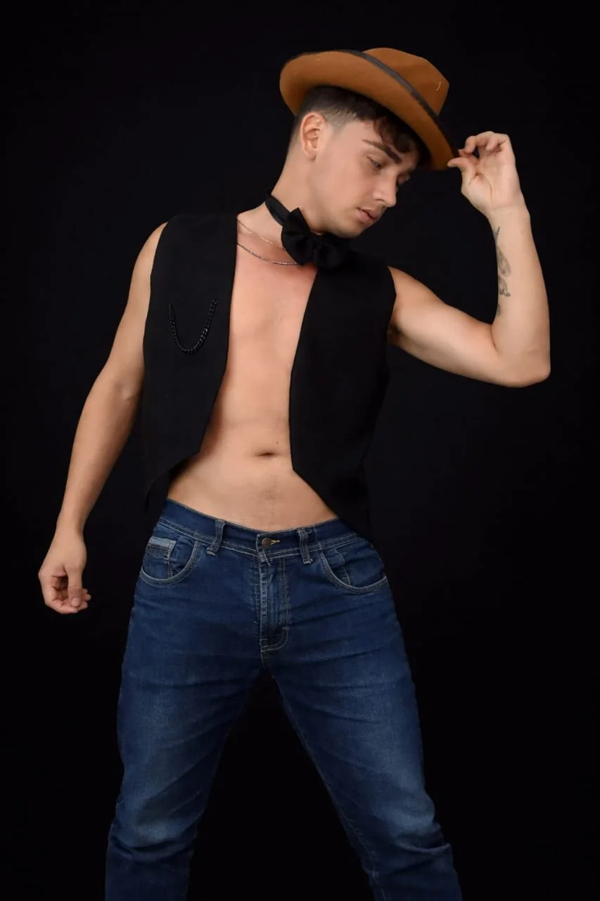 XXX Porn Photo of Nude Mathias_twinkk 10