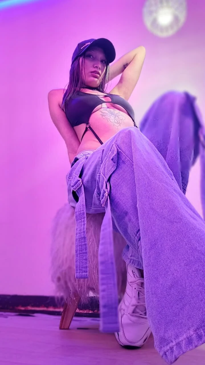 XXX Porn Photo of Nude mia_collens 64