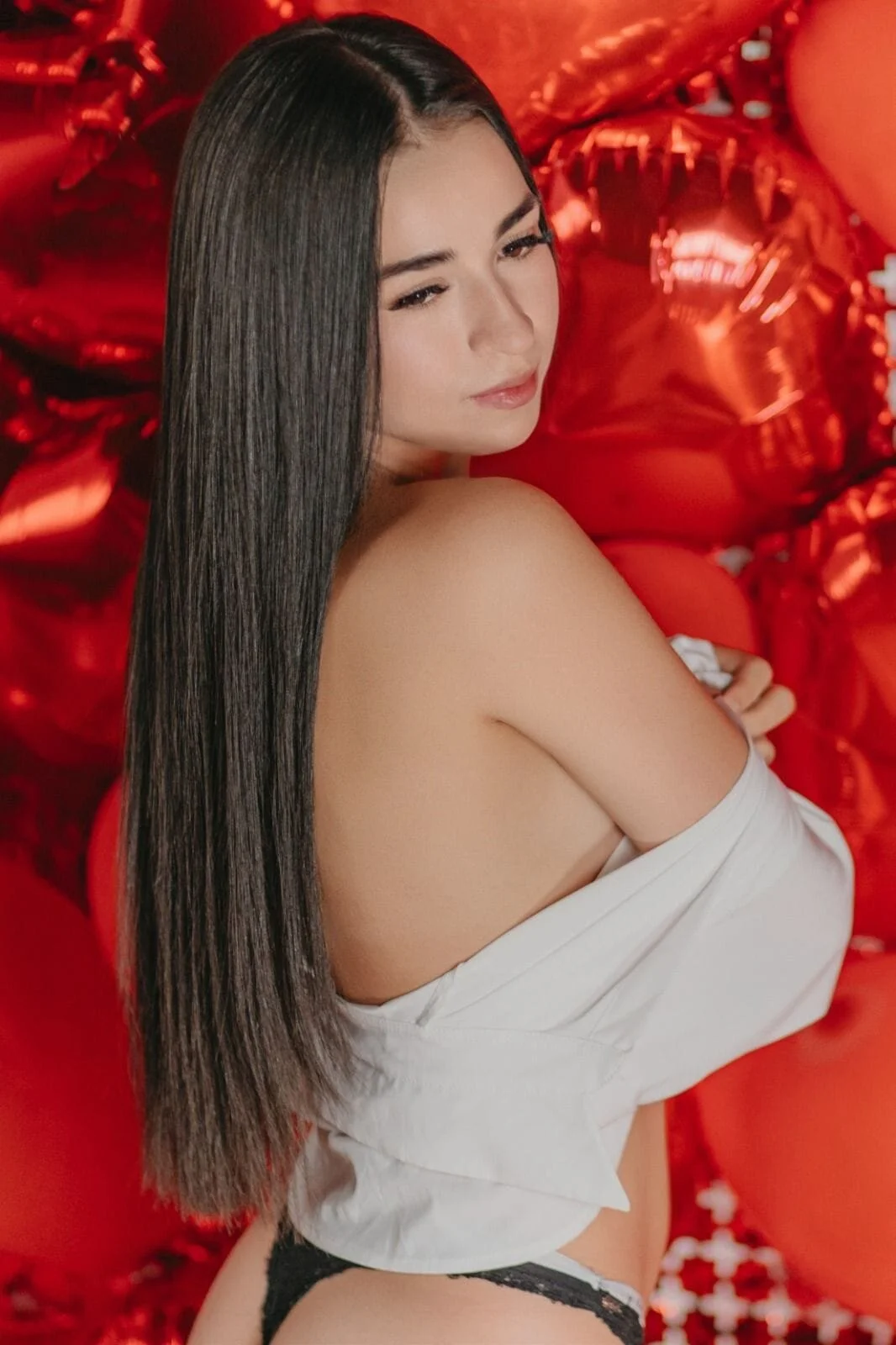 XXX Porn Photo of Nude ella__olmos 12