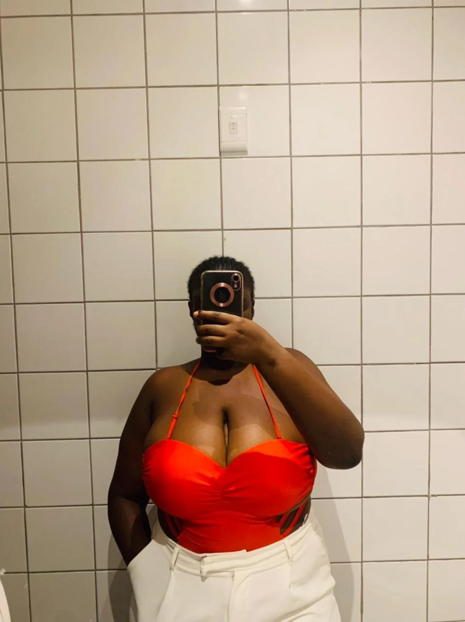 XXX Porn Photo of Nude sexxyboobsqueenxx 3