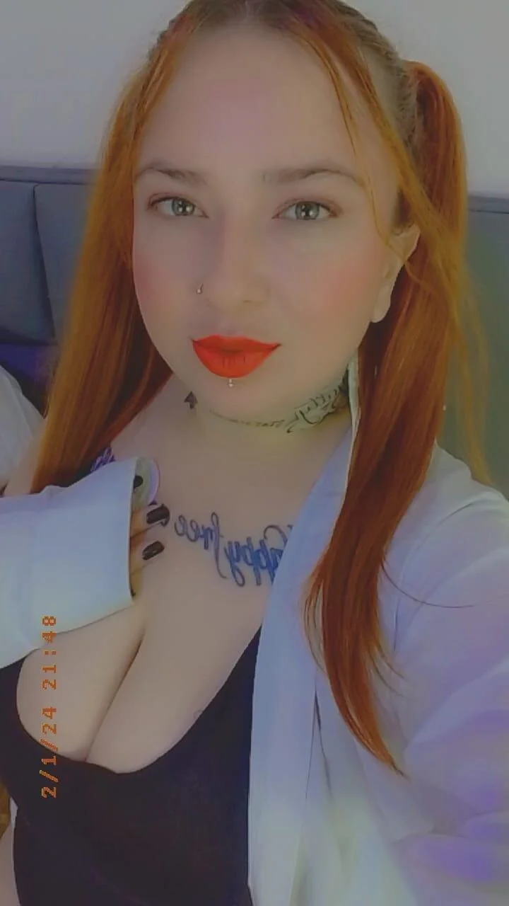 XXX Porn Photo of Nude MiaYMolly 60
