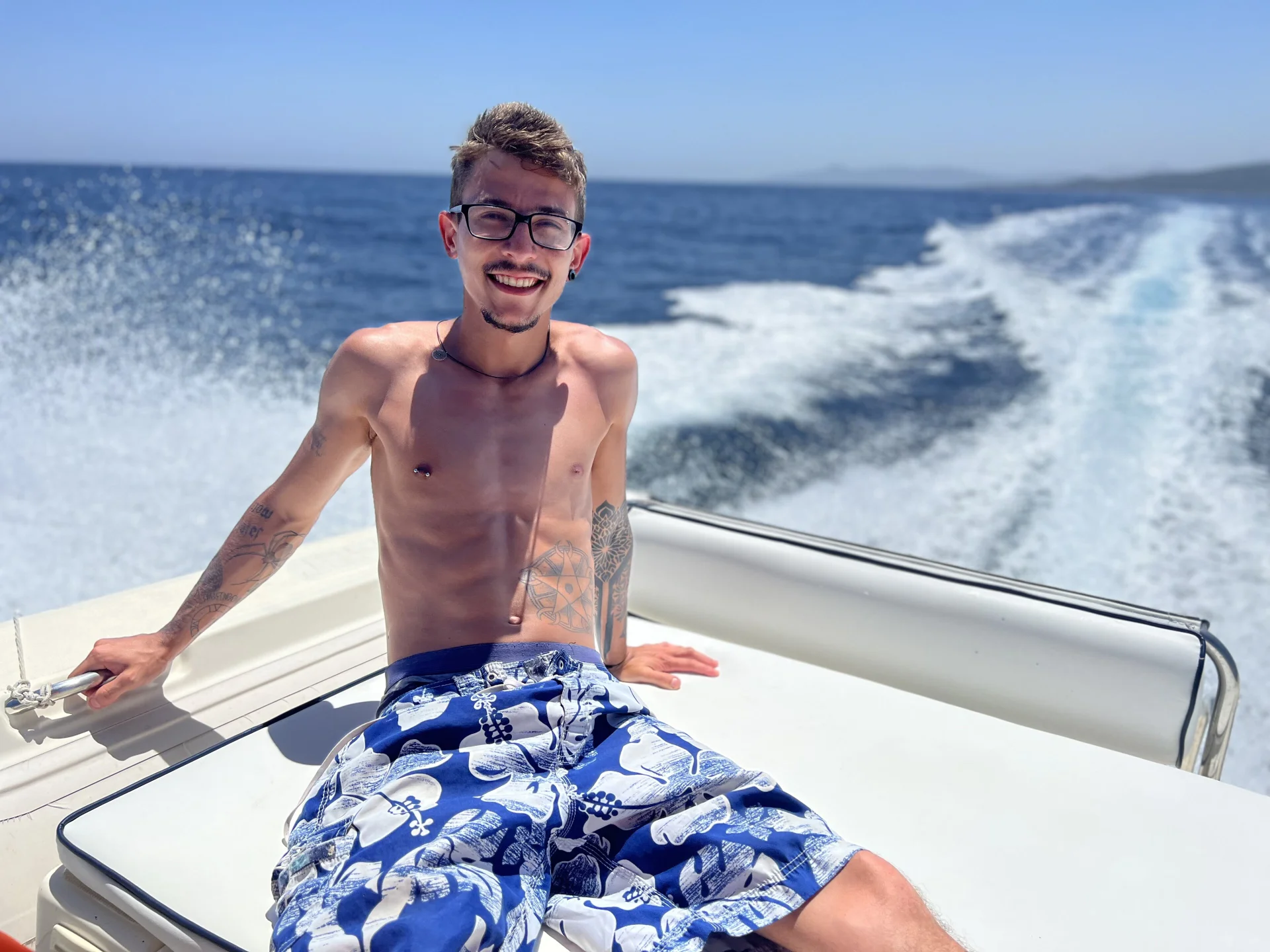 XXX Porn Photo of Nude younghotcook 2