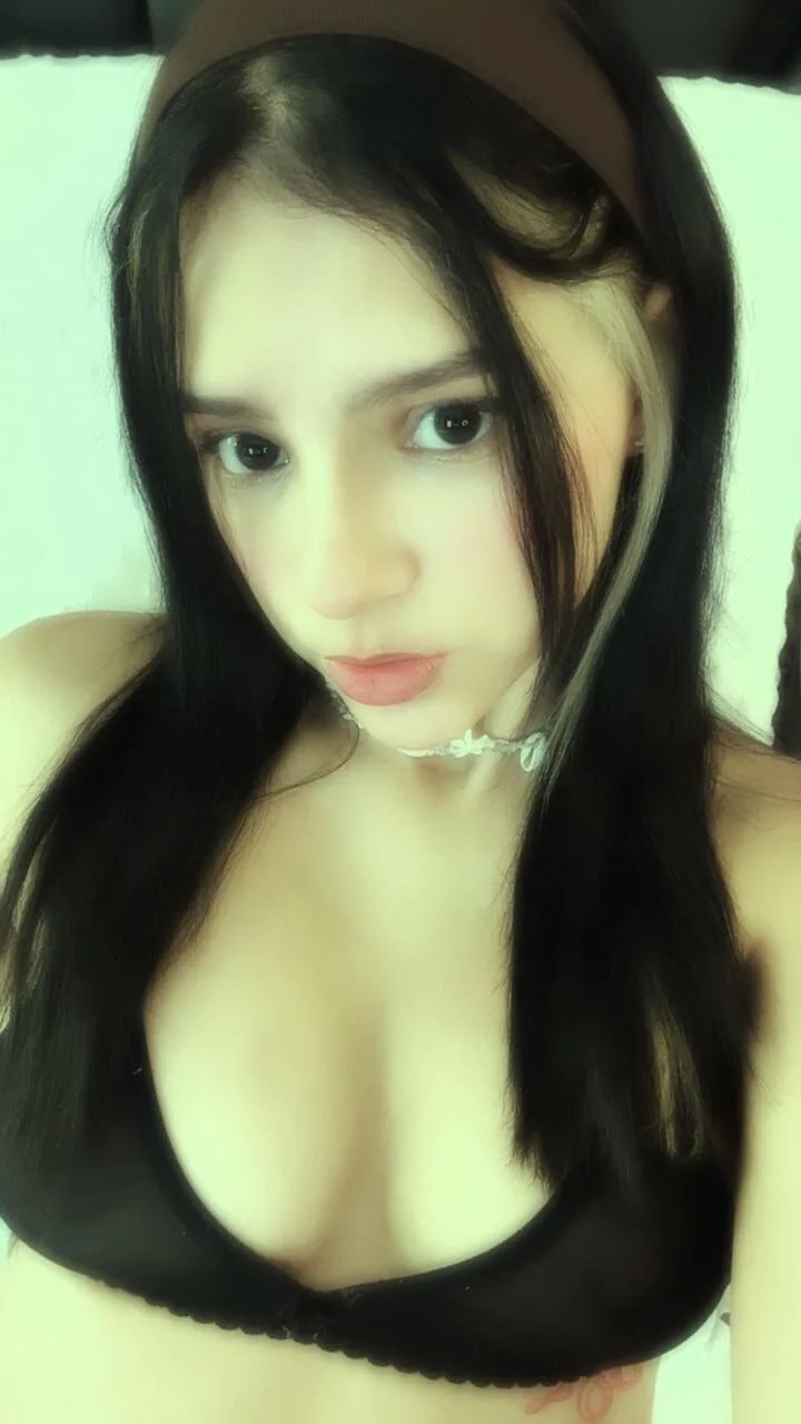 XXX Porn Photo of Nude Iris_Ross_ 72