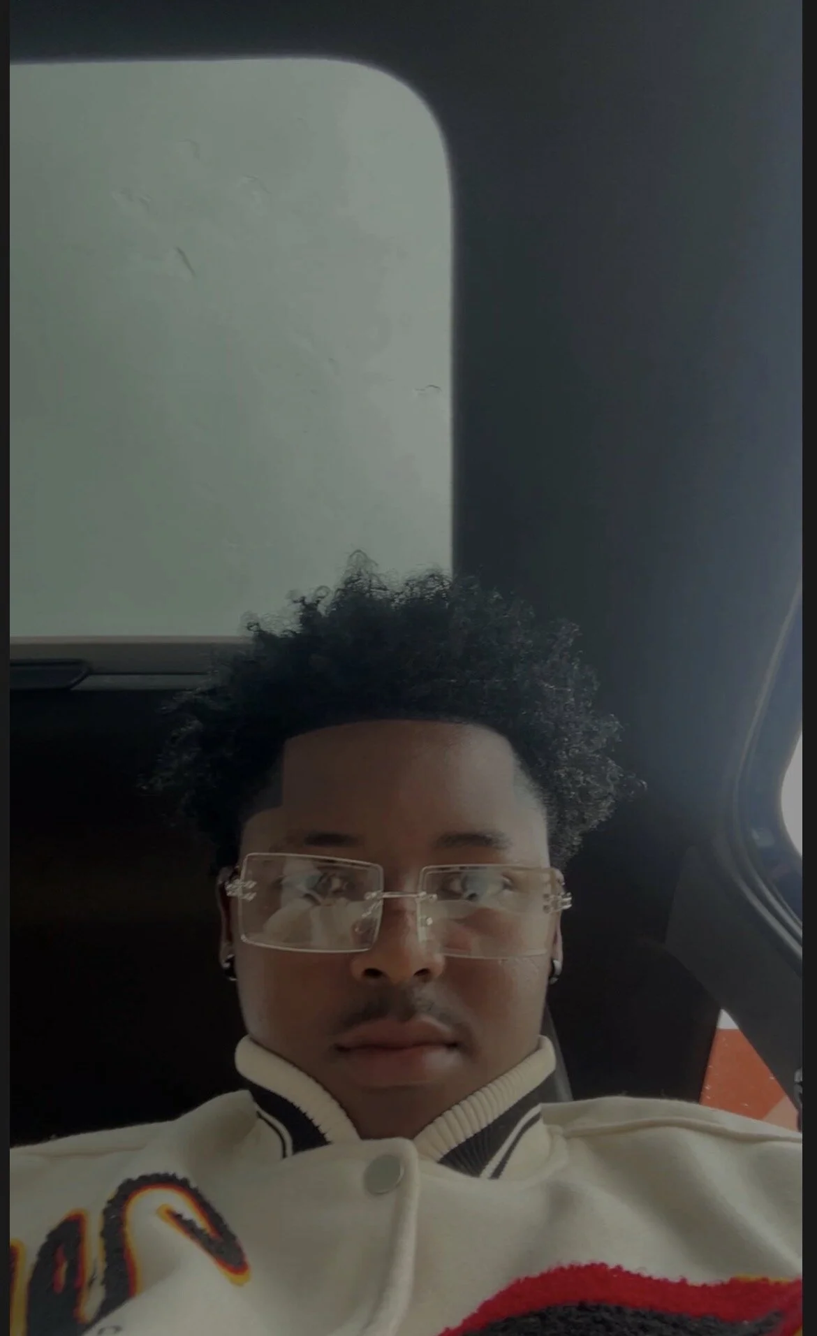 XXX Porn Photo of Nude DaddyMyles 3