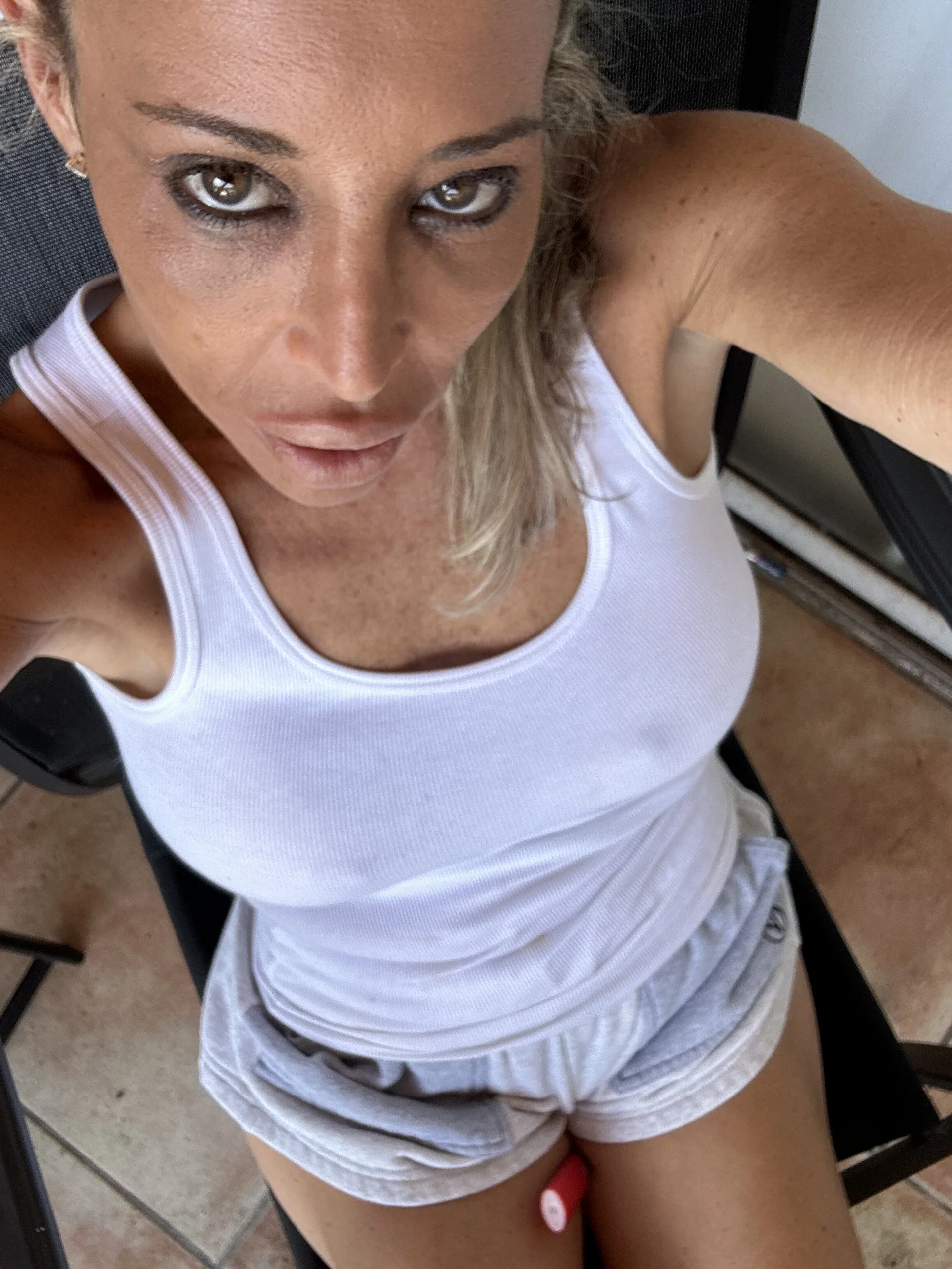 XXX Porn Photo of Nude ALEXADANIELLE 4