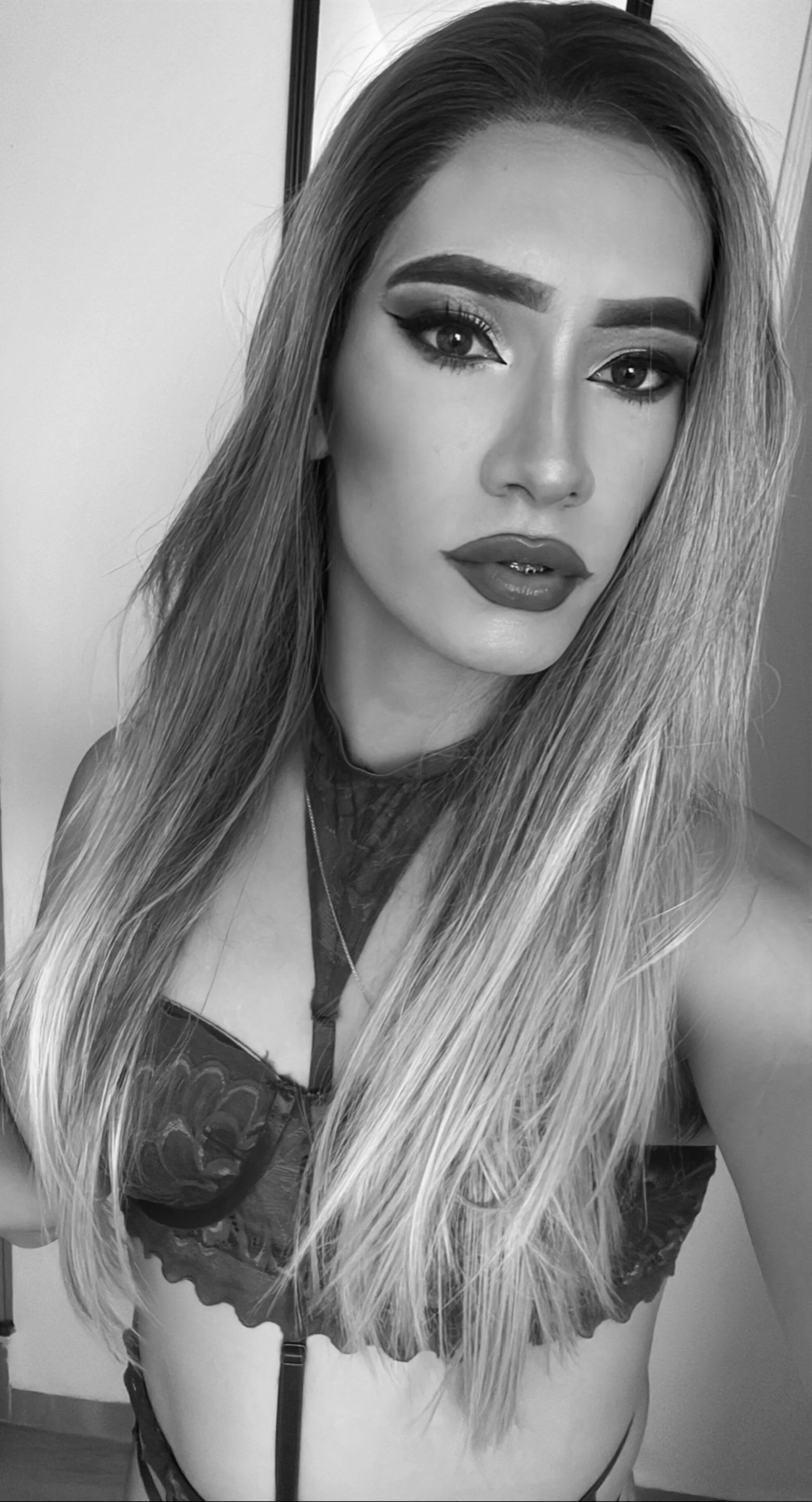 XXX Porn Photo of Nude Camiiniieves 16
