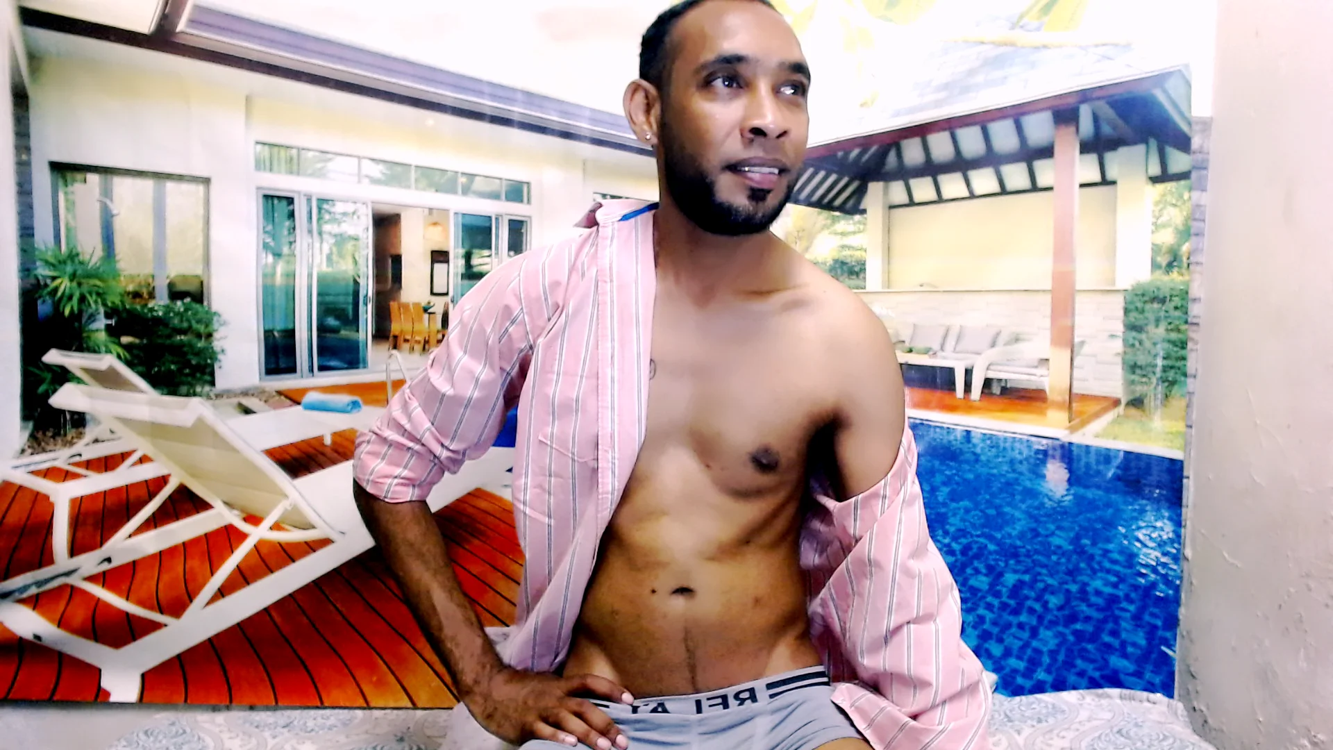 XXX Porn Photo of Nude IndianMagicMike 16