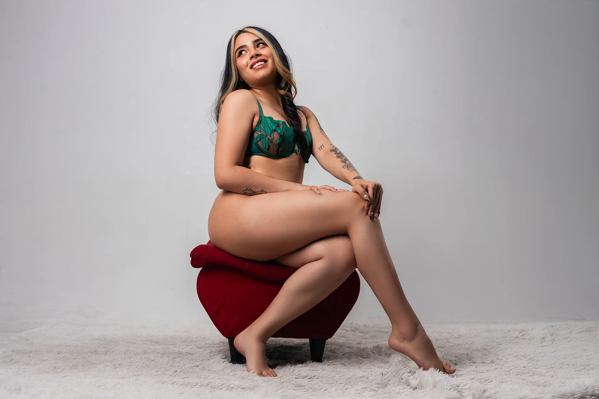 XXX Porn Photo of Nude CamileWinslow 3