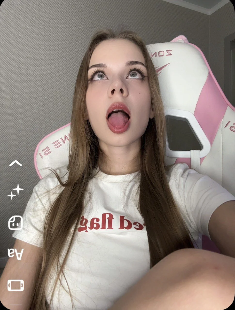 XXX Porn Photo of Nude Rina-Evans 26